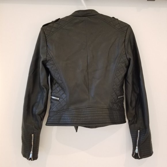 Zara Soft Vegan Leather Jacket (Like New) - Picture 4 of 9